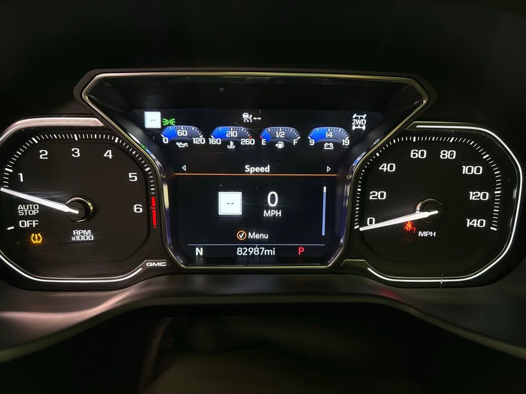 Used 2021 GMC Yukon Denali w/ Denali Premium Package image 24