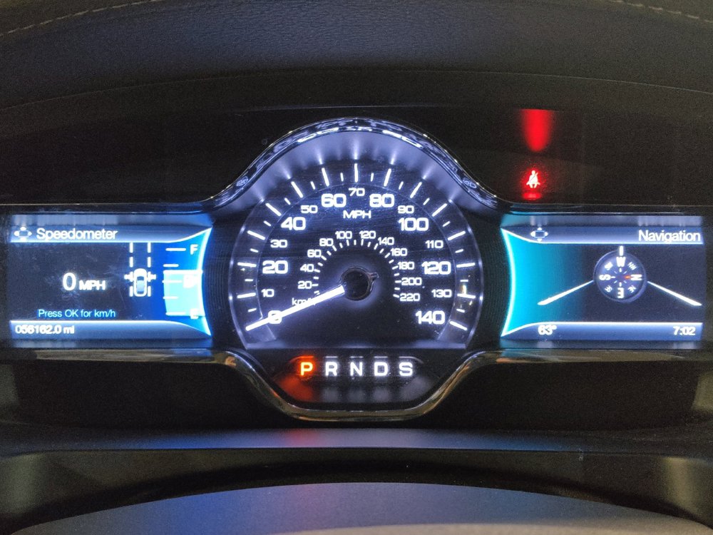 Used 2016 Lincoln MKS AWD w/ Equipment Group 201A image 23