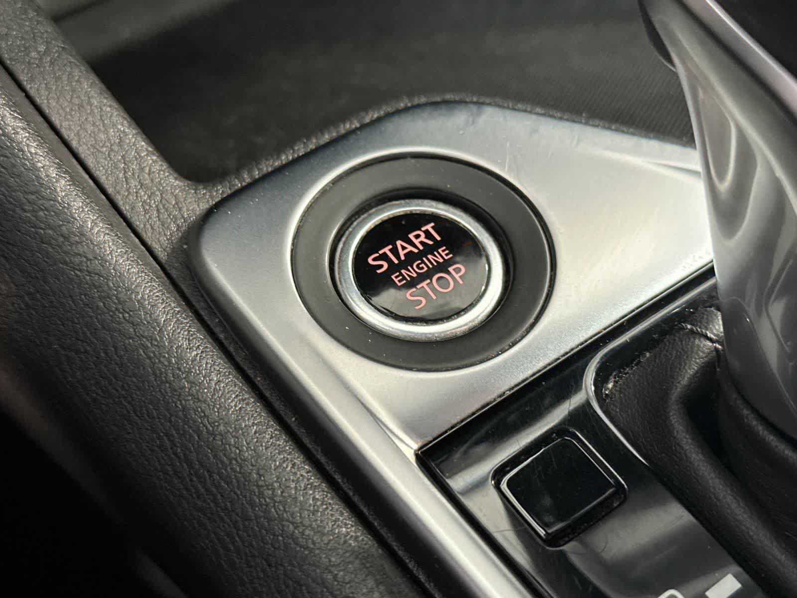 Used 2024 Nissan Sentra SV FWD image 22