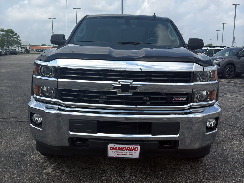 Used 2015 Chevrolet Silverado 2500 LT w/ LT Convenience Package AWD/4WD image 3