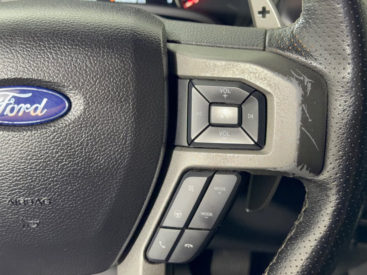 Used 2017 Ford F150 Raptor w/ Equipment Group 802A Luxury AWD/4WD image 22