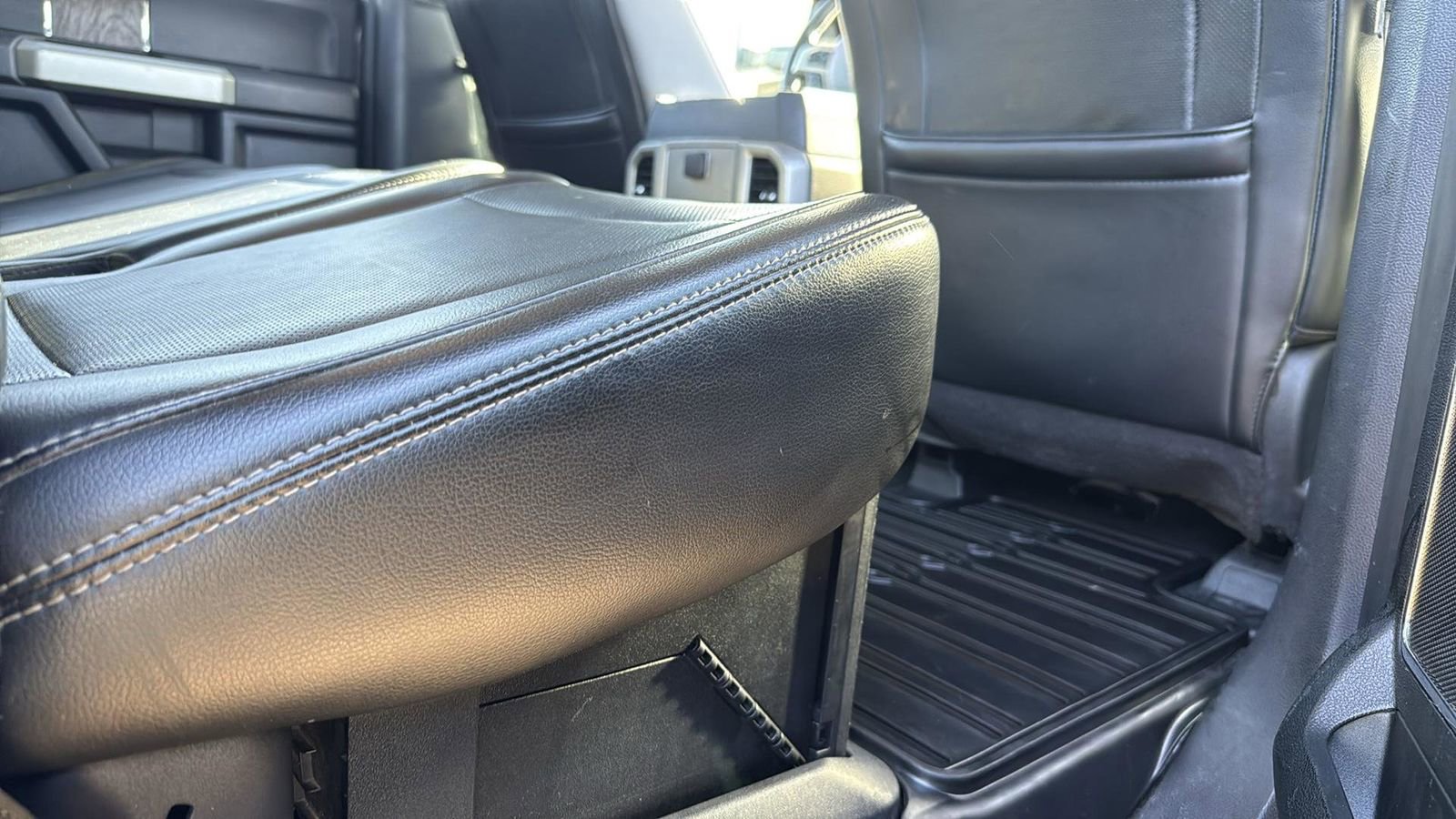 Used 2018 Ford F350 Lariat w/ Lariat Value Package image 27