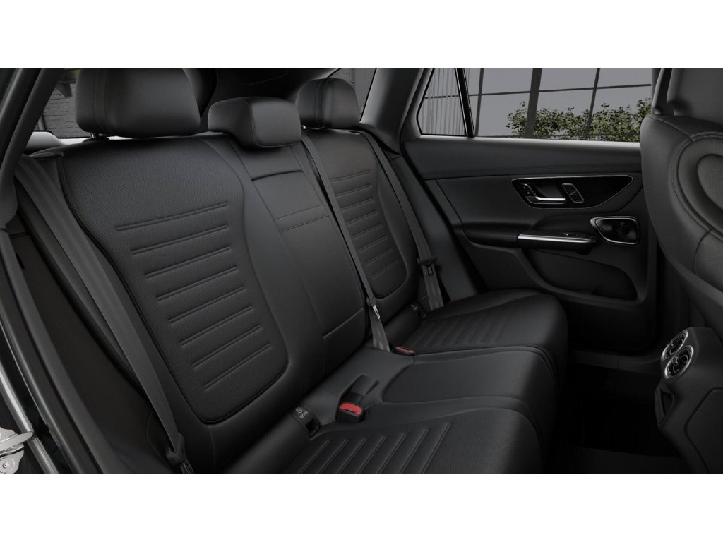 Certified 2026 Mercedes-Benz GLC 300 4MATIC image 5