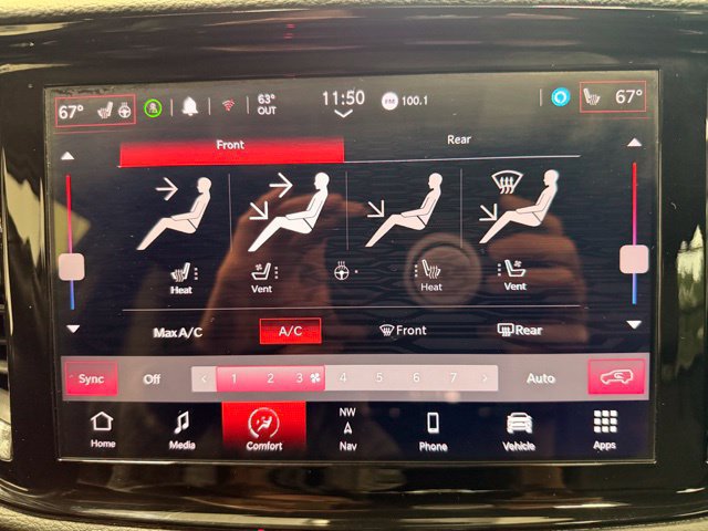 Used 2025 Dodge Durango R/T AWD/4WD image 39