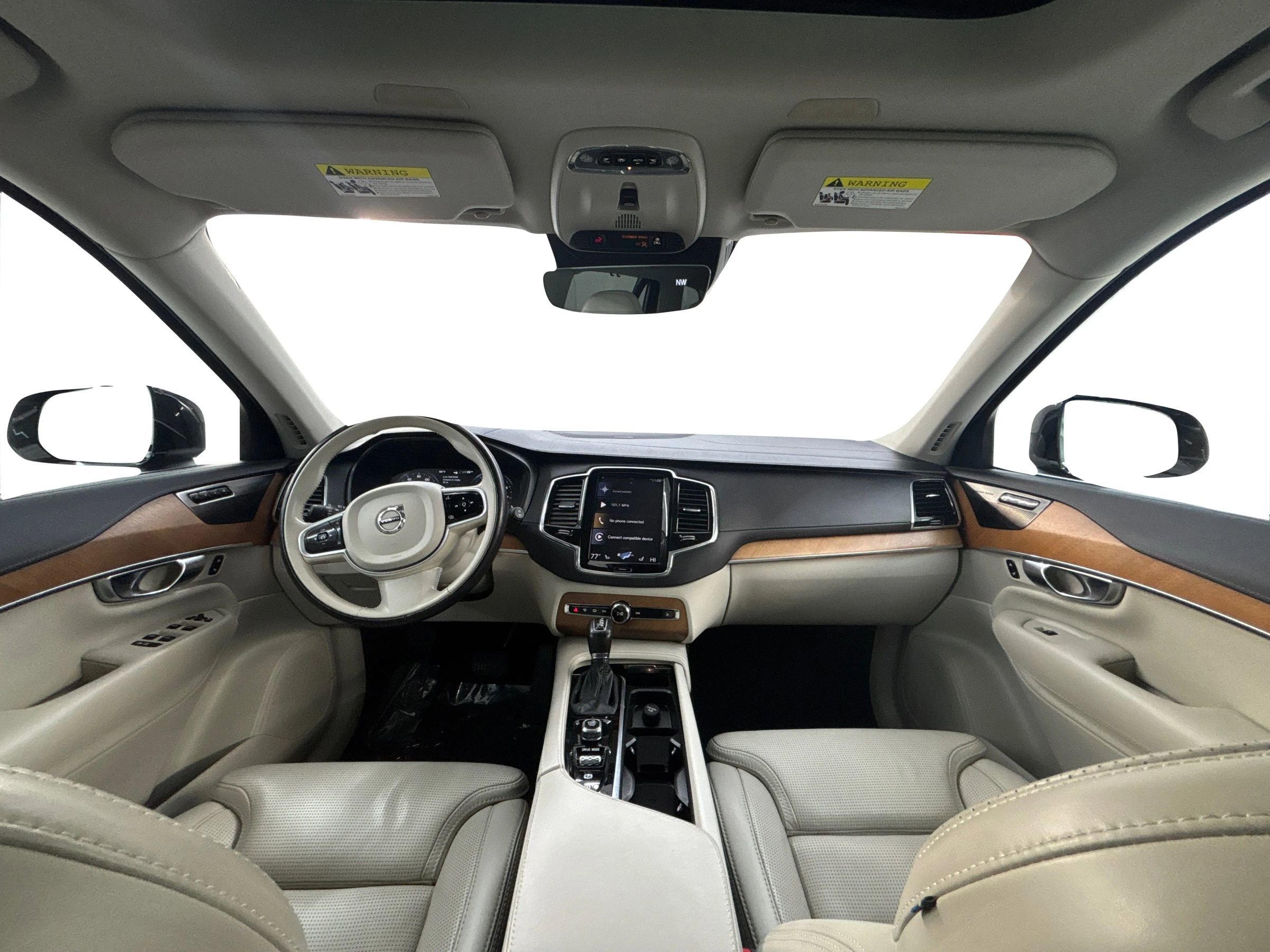 Used 2020 Volvo XC90 T6 Inscription w/ Protection Package Premier image 17