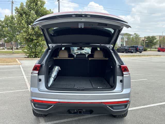 Used 2026 Volkswagen Atlas Cross Sport SE FWD image 35
