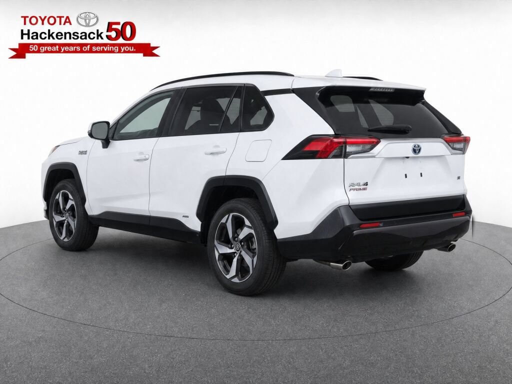Certified 2023 Toyota RAV4 SE w/ Weather & Moonroof Package AWD/4WD image 38