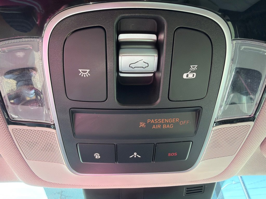 Used 2021 Hyundai Sonata Limited image 19