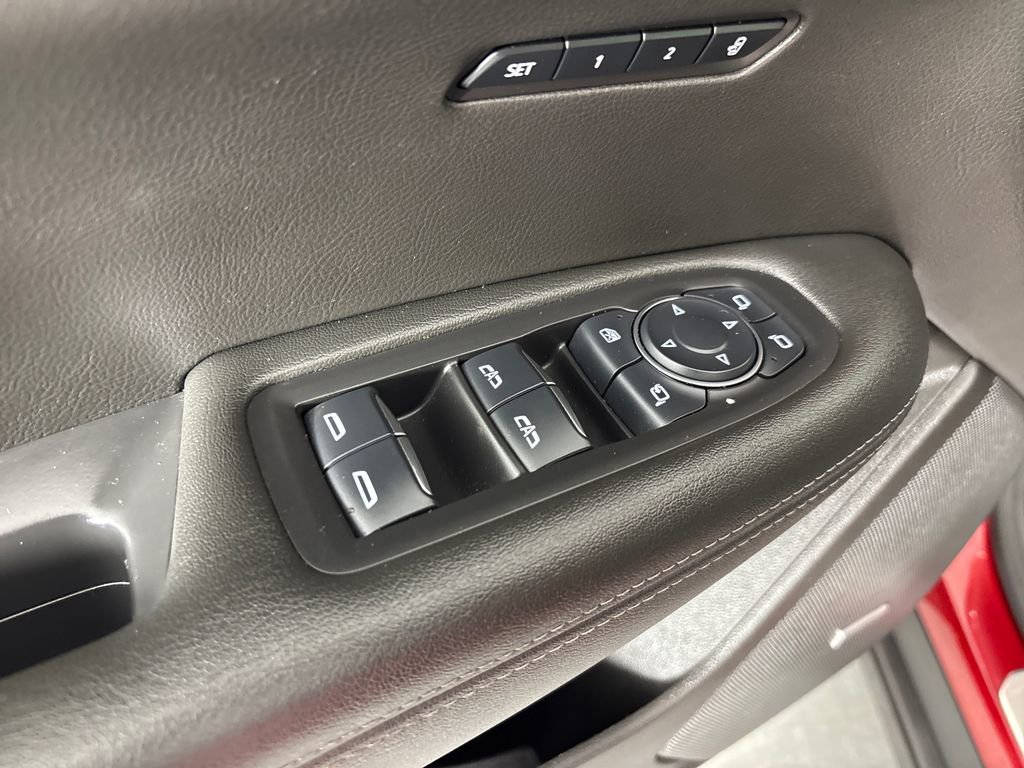 Used 2023 Cadillac XT6 Premium Luxury image 11