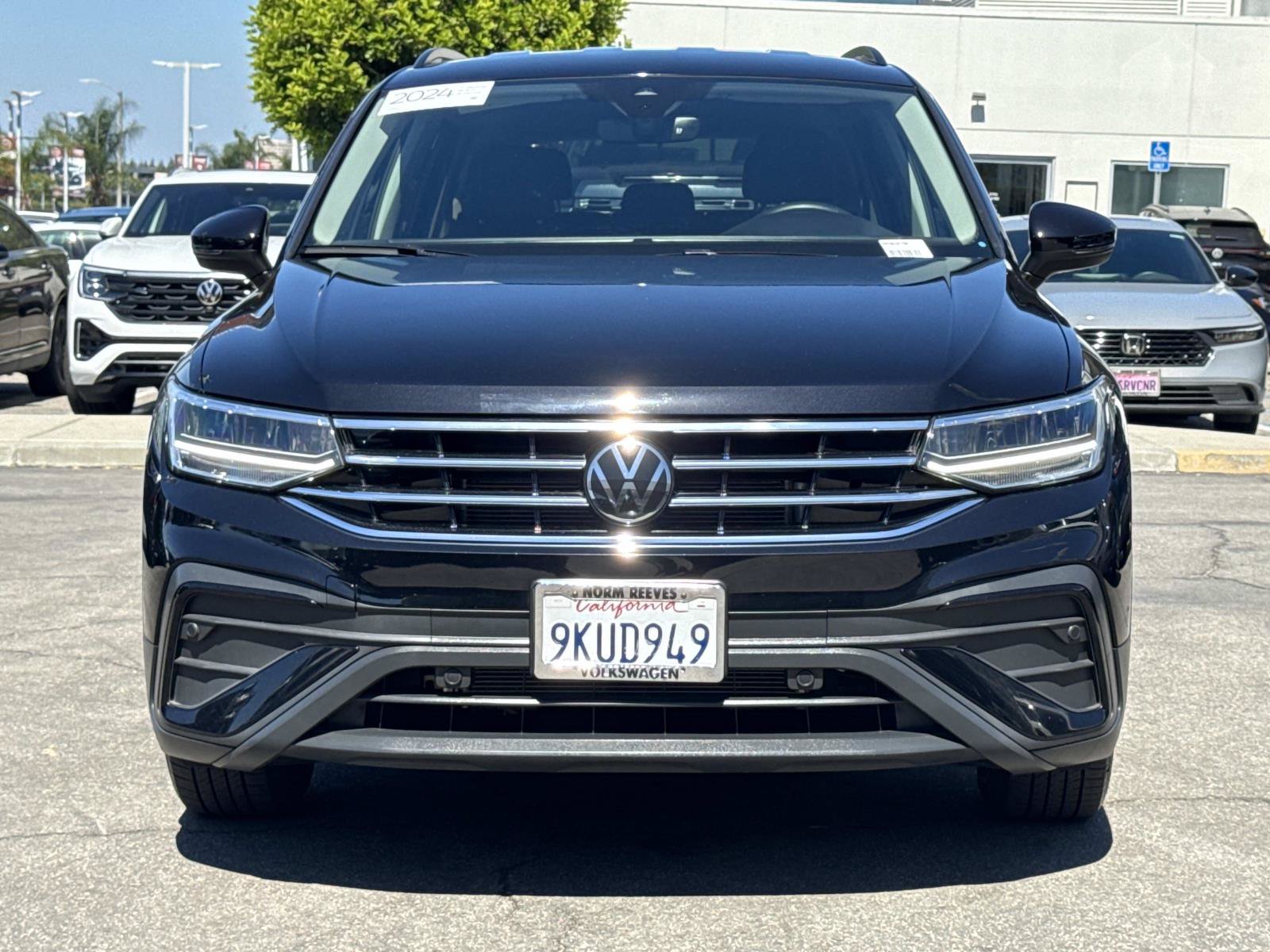 Certified 2024 Volkswagen Tiguan S FWD image 8