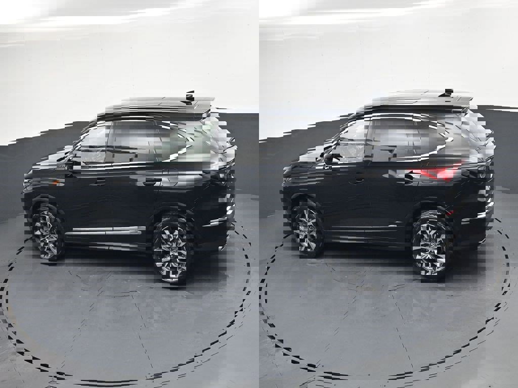 Used 2023 Acura MDX SH-AWD w/ Technology Package image 24