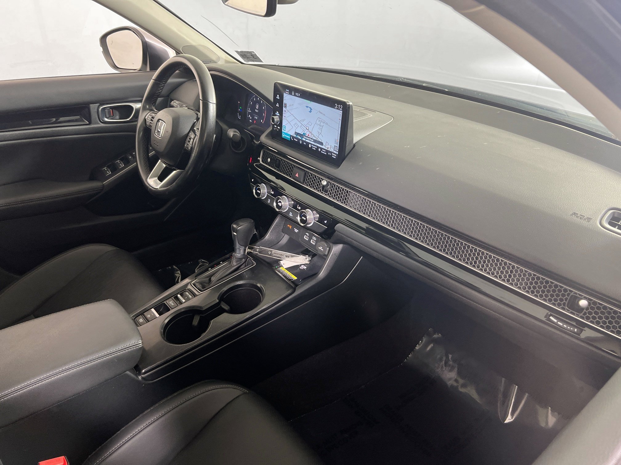 Used 2023 Honda Civic Touring image 29