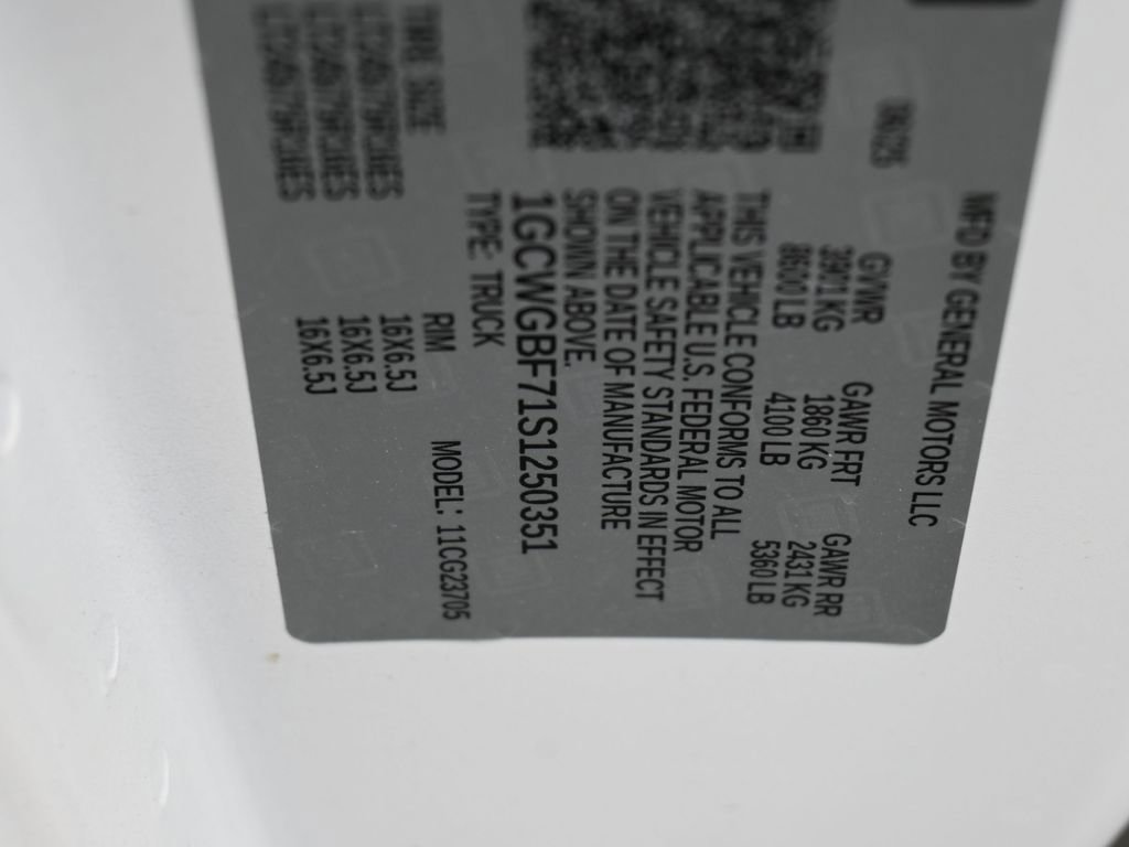 New 2025 Chevrolet Express 2500 Extended w/ Driver Convenience Package image 16