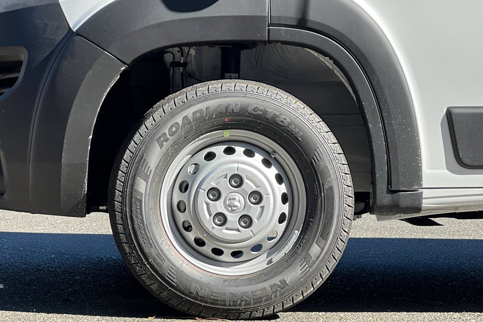 New 2026 RAM ProMaster 2500 FWD image 23