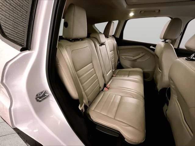 Used 2017 Ford Escape Titanium w/ Equipment Group 301A AWD/4WD image 27