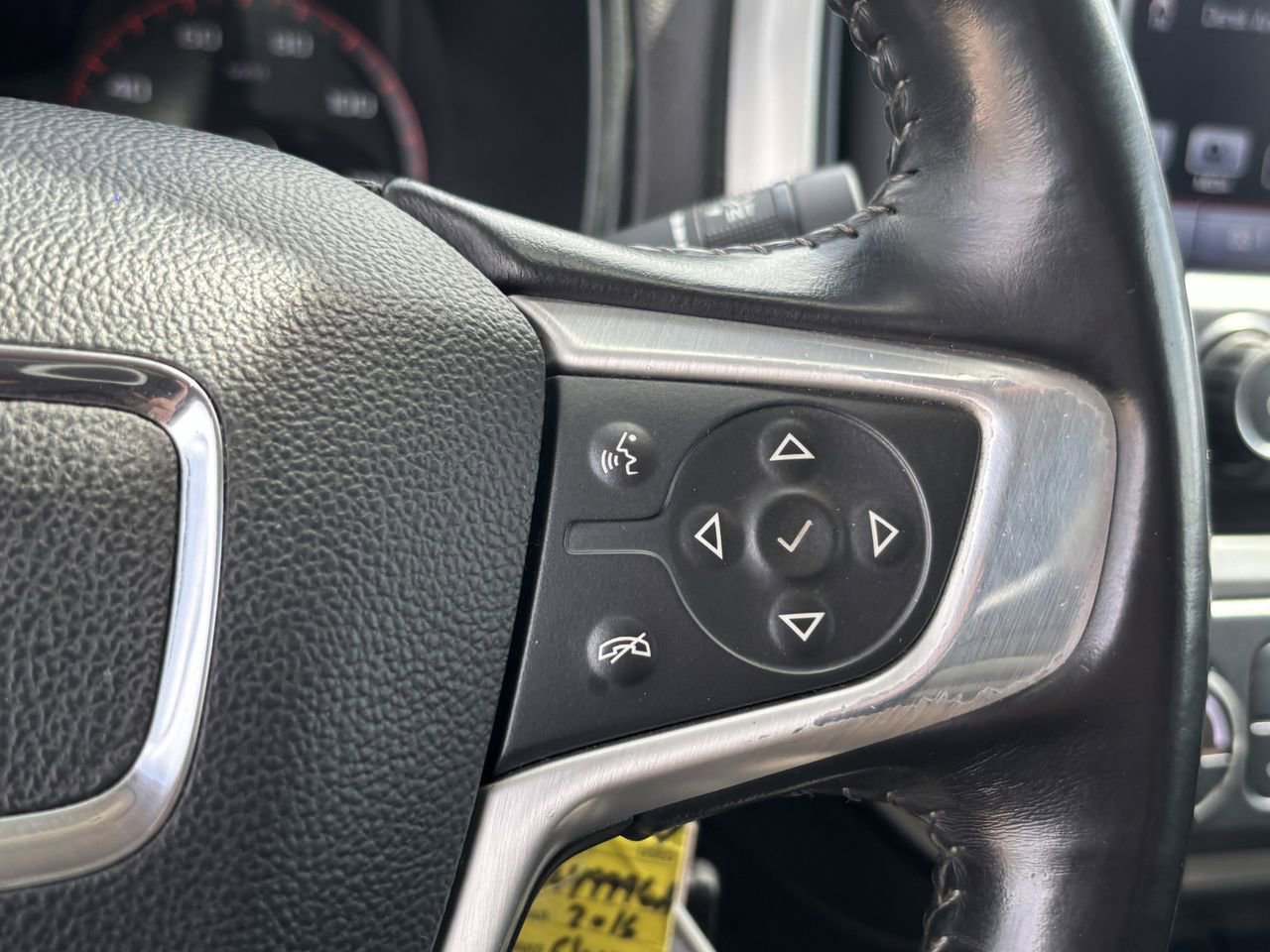 Used 2016 GMC Canyon SLE w/ SLE Convenience Package image 33