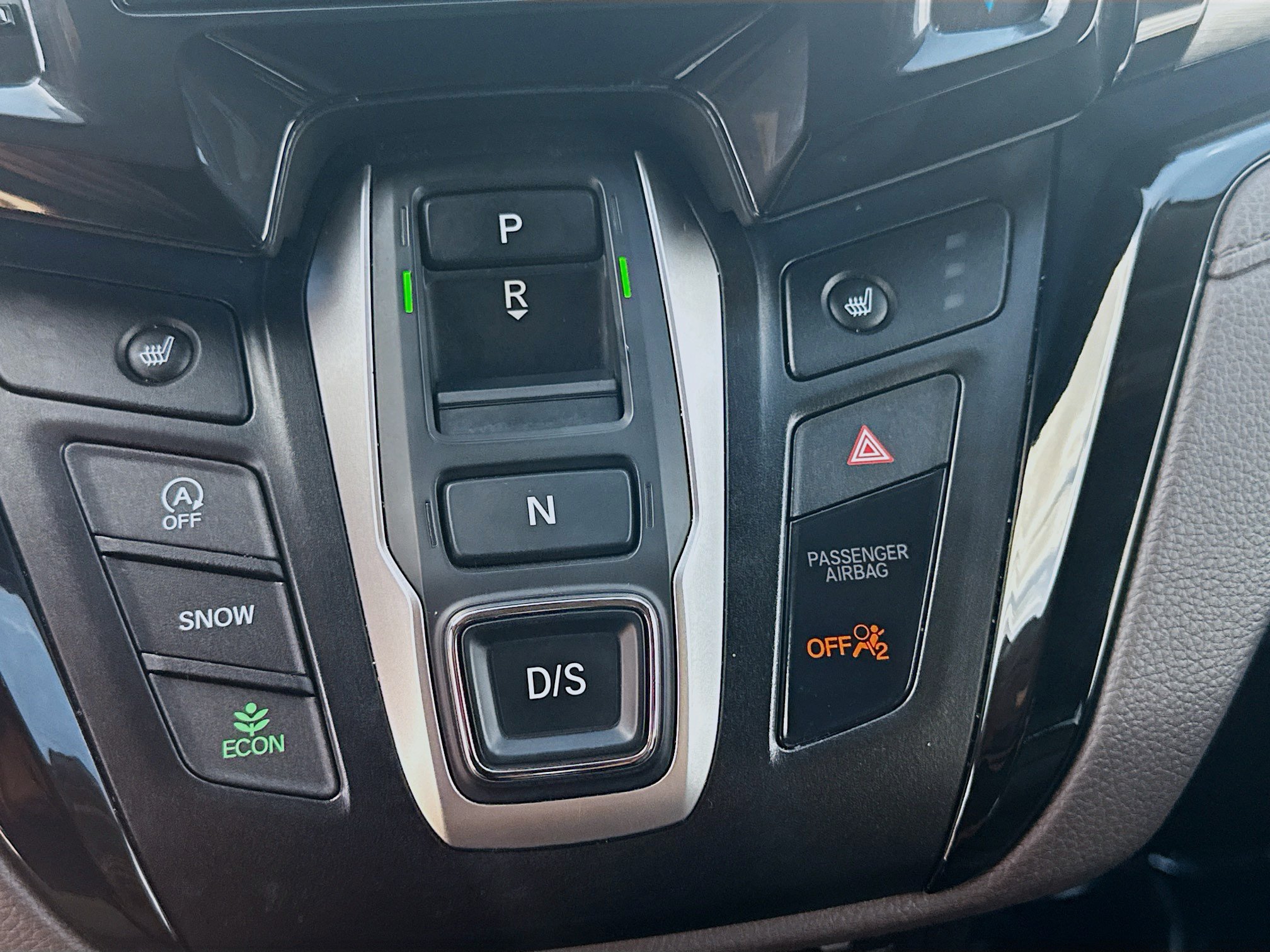 Certified 2024 Honda Odyssey Touring image 16