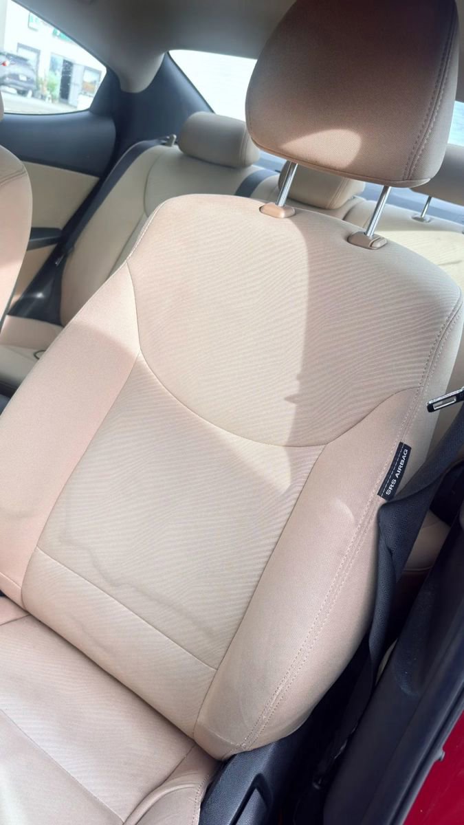 Used 2013 Hyundai Elantra GLS w/ Preferred Pkg image 11