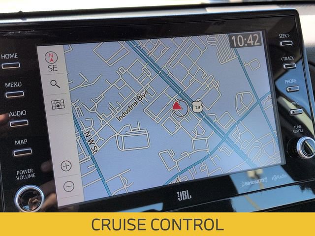 Used 2024 Toyota Camry XLE w/ Navigation Package image 18