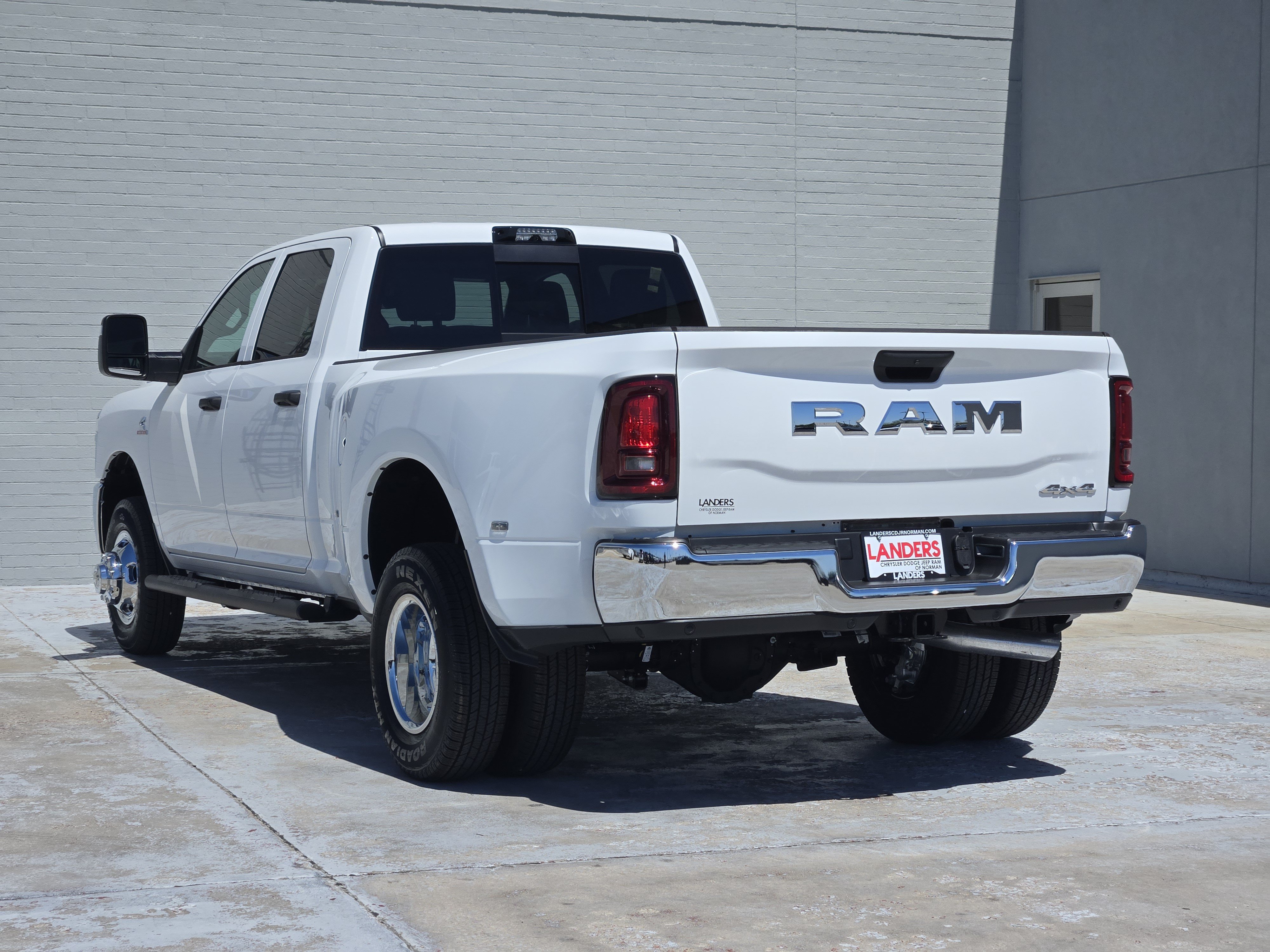 New 2026 RAM 3500 Tradesman AWD/4WD image 3