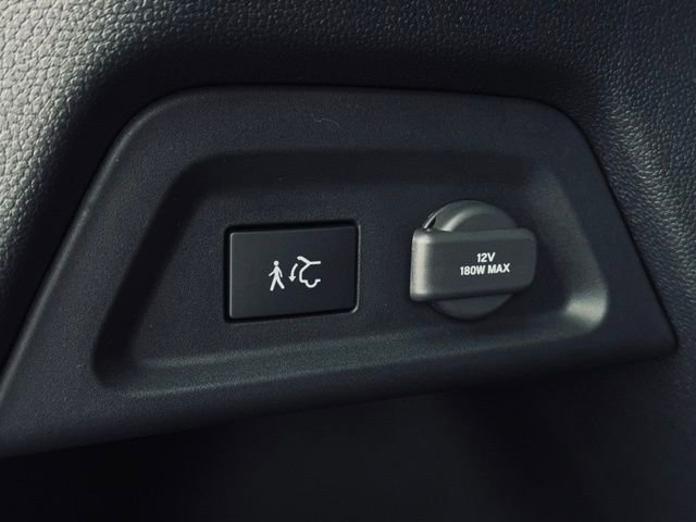 New 2026 Honda Pilot Touring image 12