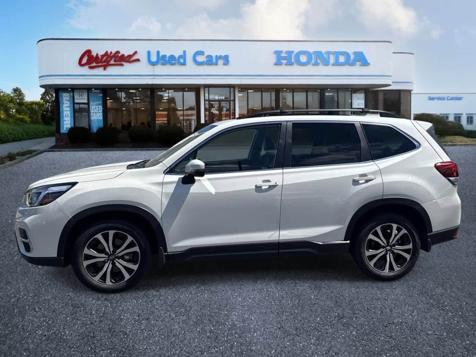 Used 2019 Subaru Forester Limited image 2