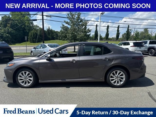 Used 2023 Toyota Camry LE w/ Convenience Package FWD image 7