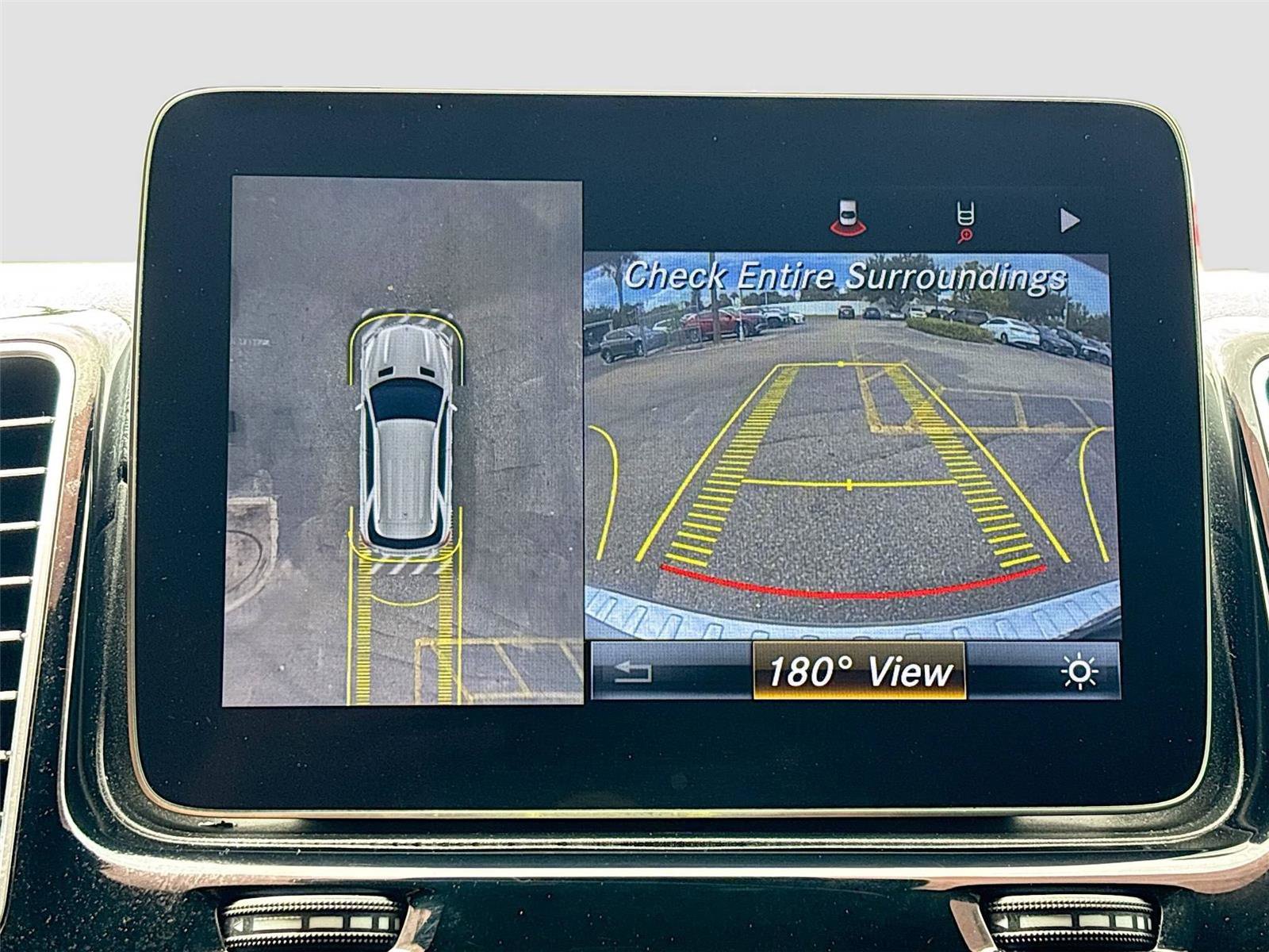 Used 2019 Mercedes-Benz GLE 400 4MATIC w/ Premium 1 Package image 15