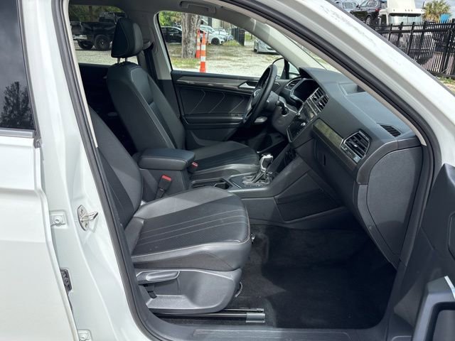 Used 2024 Volkswagen Tiguan SE image 10