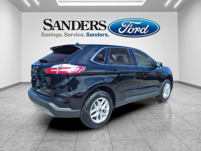 Used 2024 Ford Edge SEL AWD/4WD image 2
