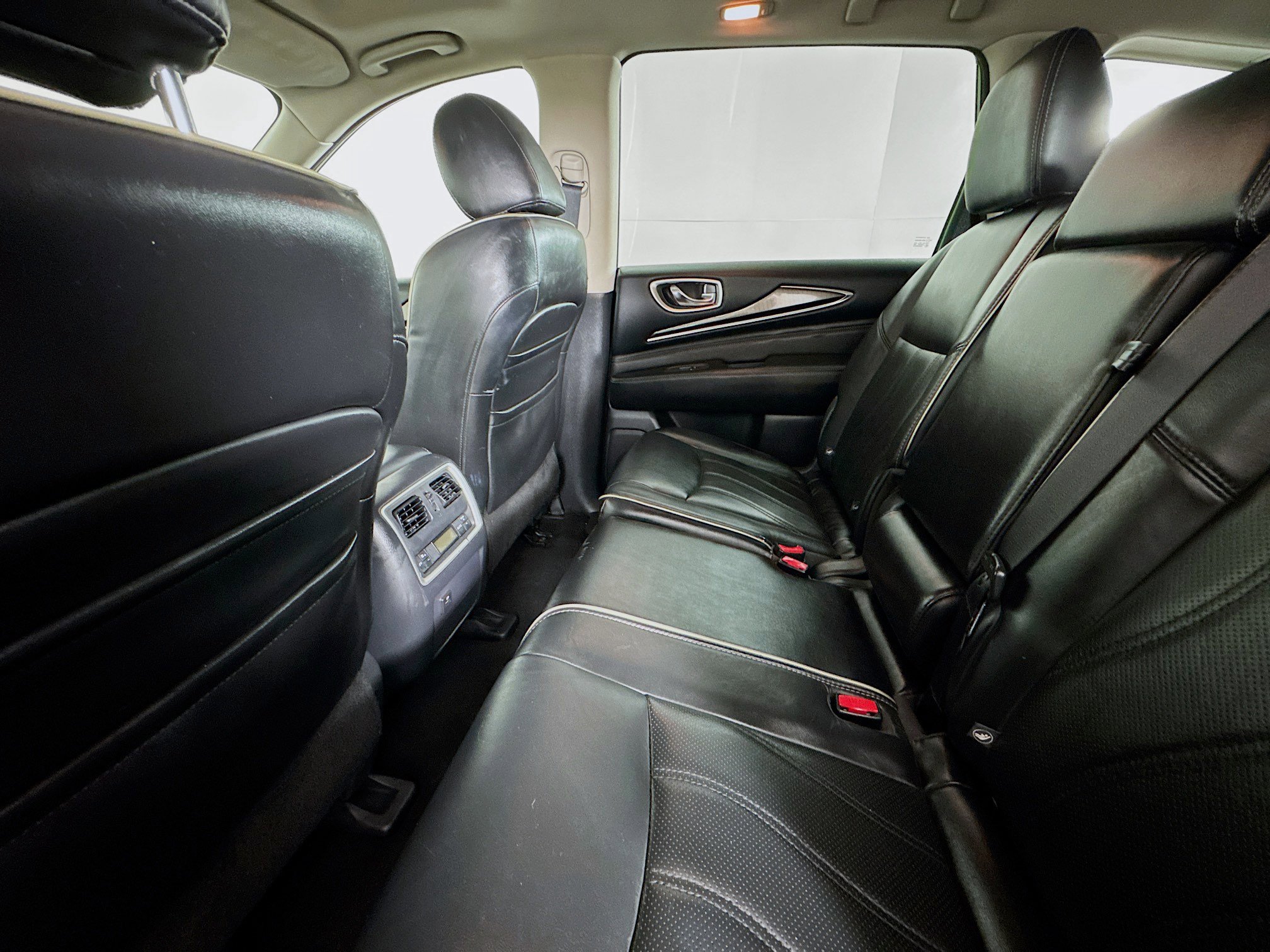 Used 2018 INFINITI QX60 Luxe image 21