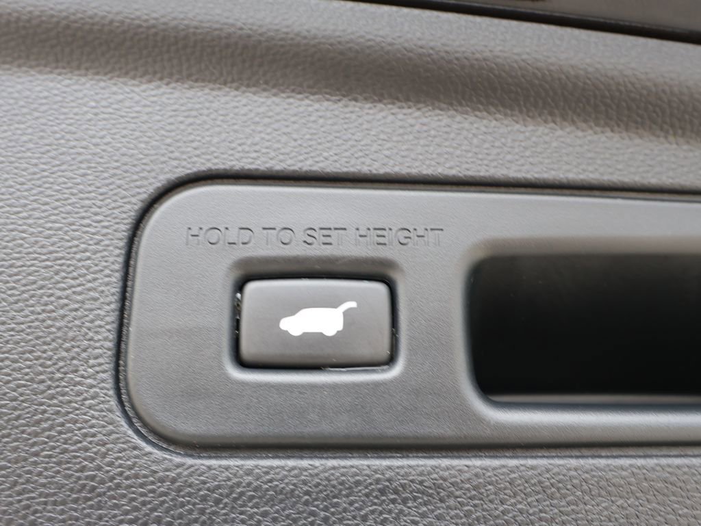 Used 2023 Acura MDX Type S AWD/4WD image 32