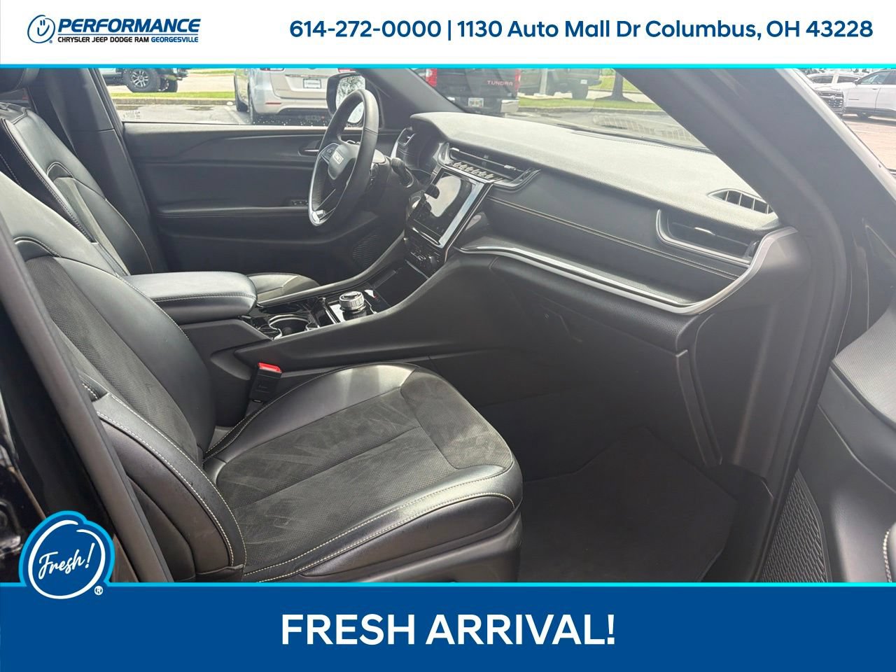 Used 2023 Jeep Grand Cherokee L Laredo AWD/4WD image 16