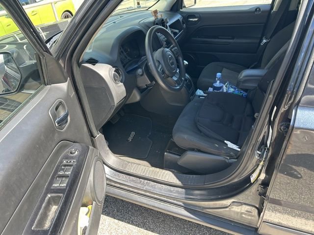 Used 2014 Jeep Patriot Sport w/ Power Value Group image 20