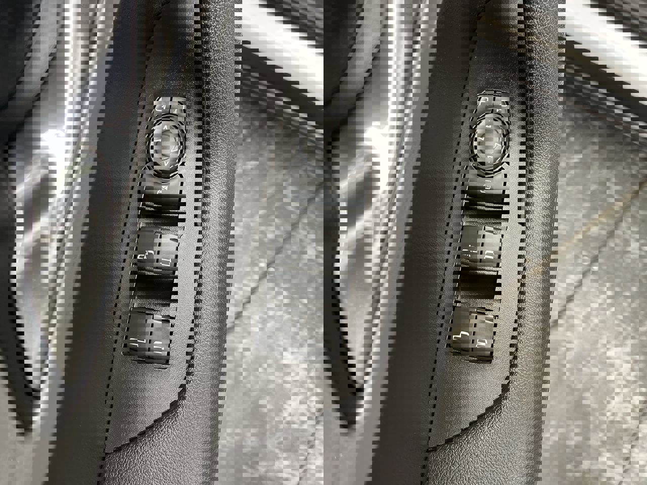 Used 2019 Chevrolet Blazer LT image 7