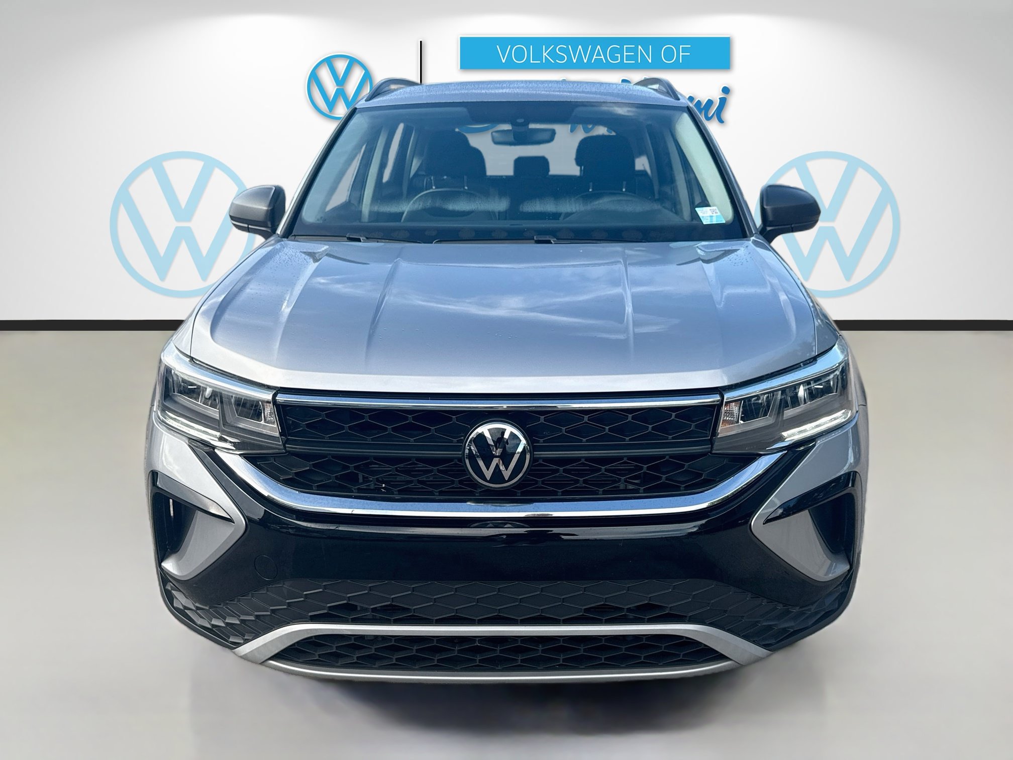 Certified 2023 Volkswagen Taos S FWD image 2