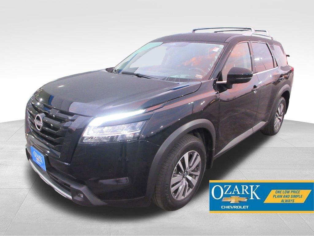 Used 2022 Nissan Pathfinder SL w/ Lighting Package (N92)