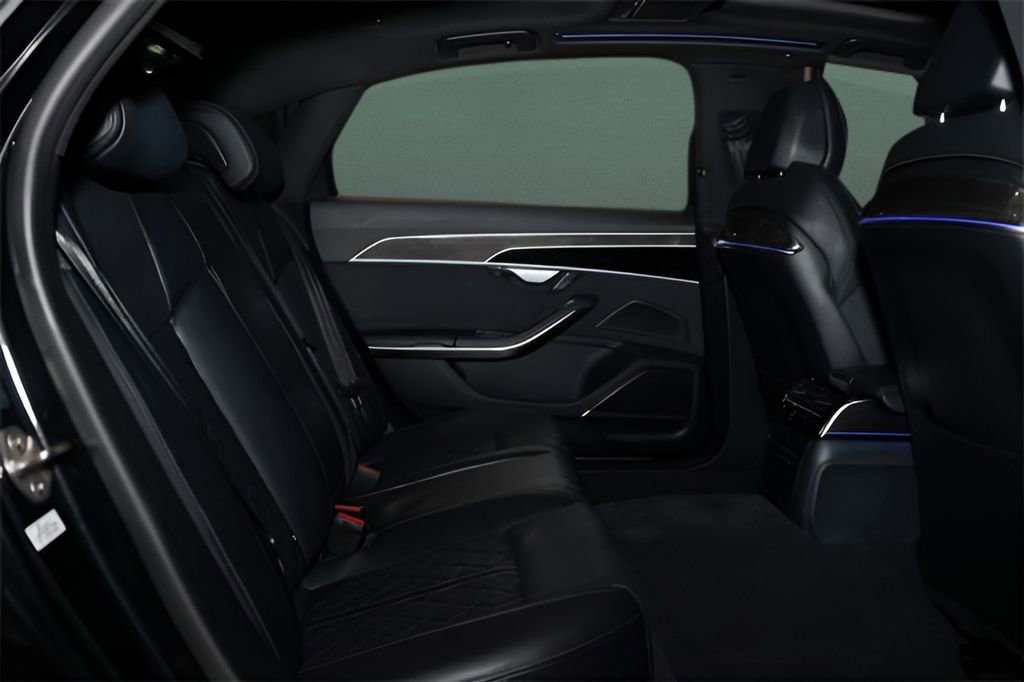 Used 2022 Audi S8 w/ S8 Executive Package image 15