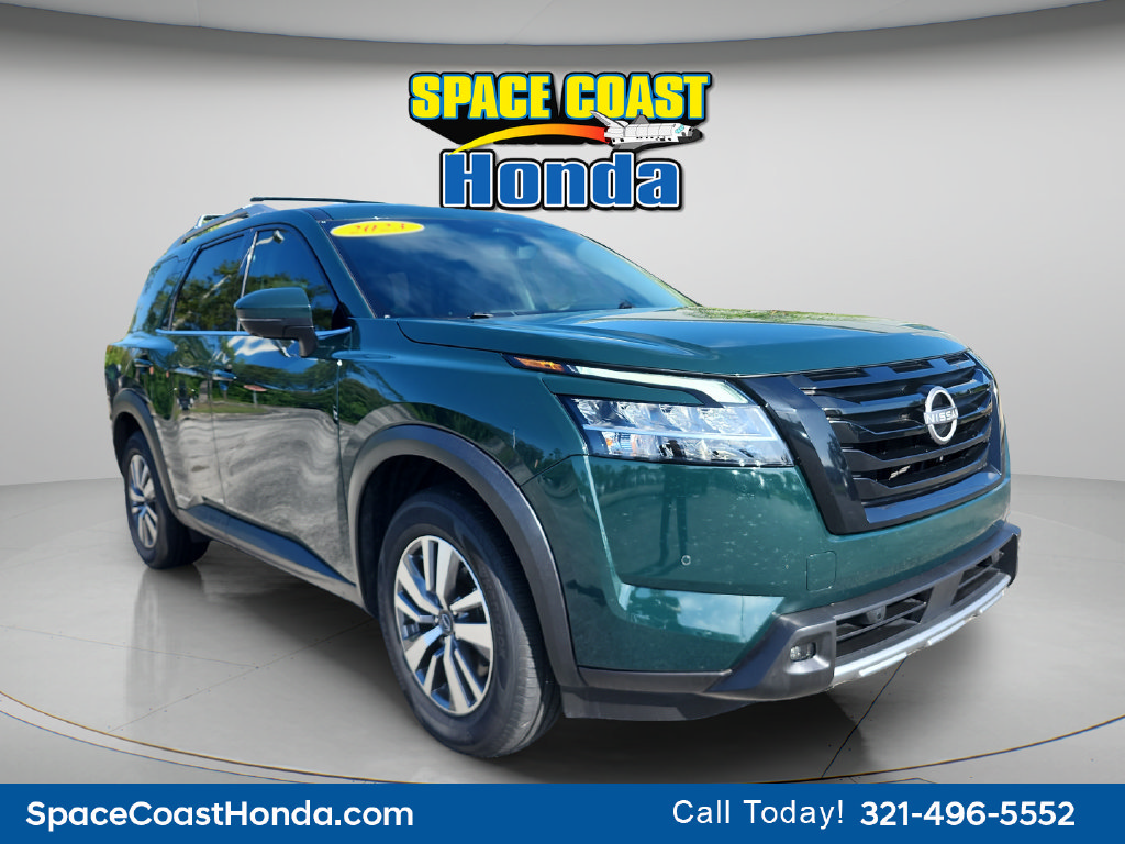 Used 2023 Nissan Pathfinder SL w/ Lighting Package (N92) FWD image 13