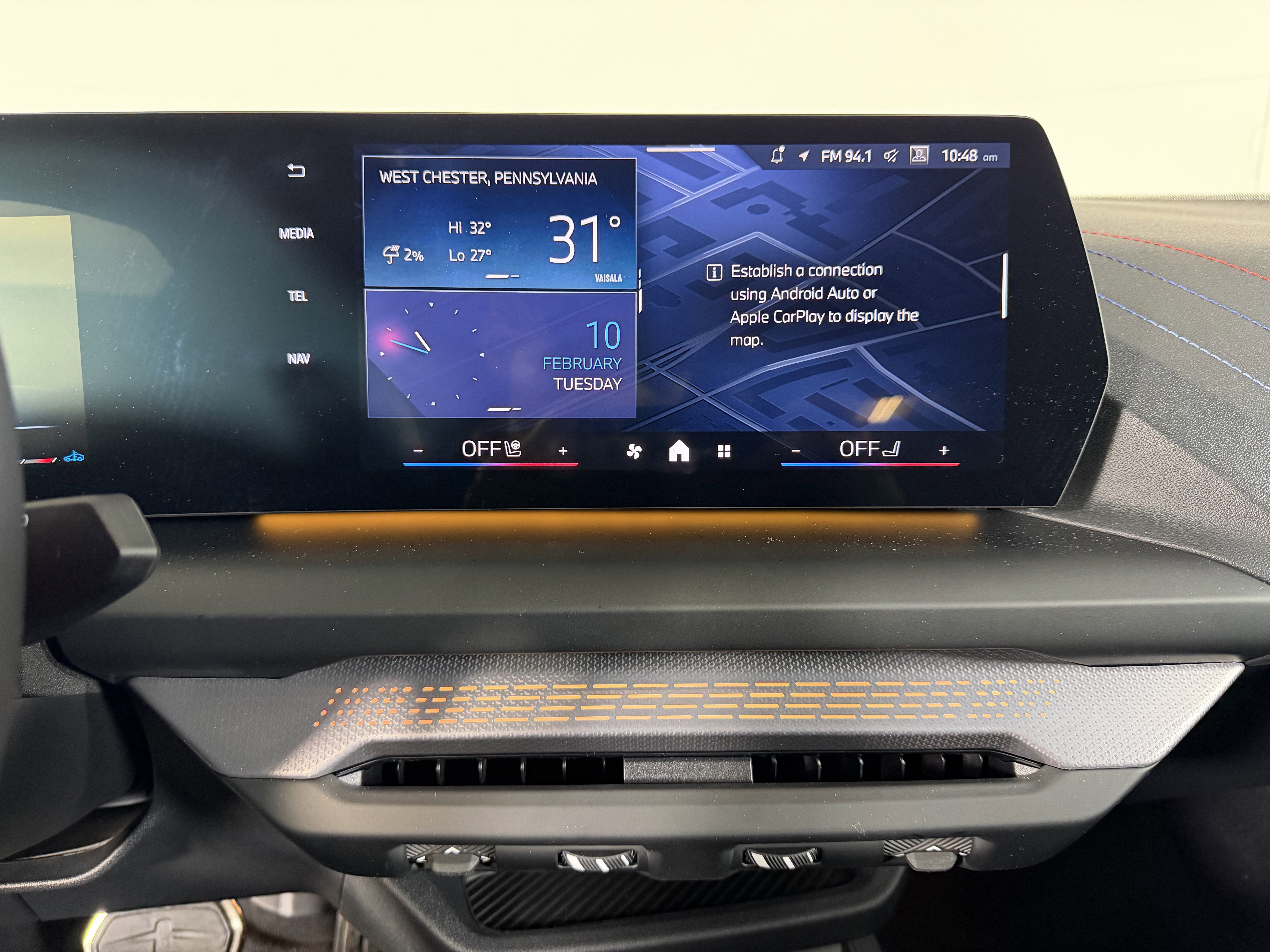 Used 2026 BMW M235i xDrive w/ Technology Package image 12