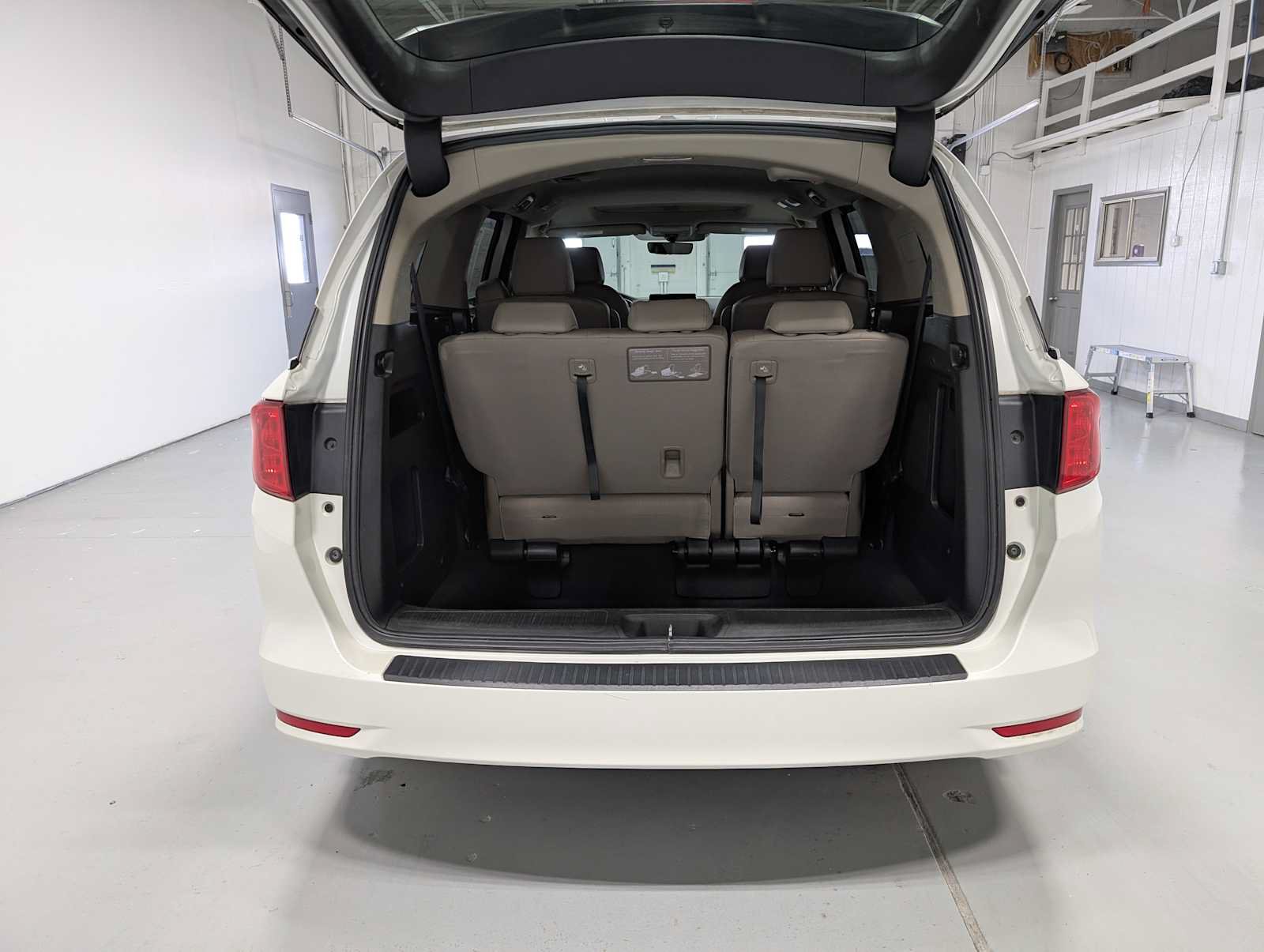Used 2019 Honda Odyssey EX-L image 42