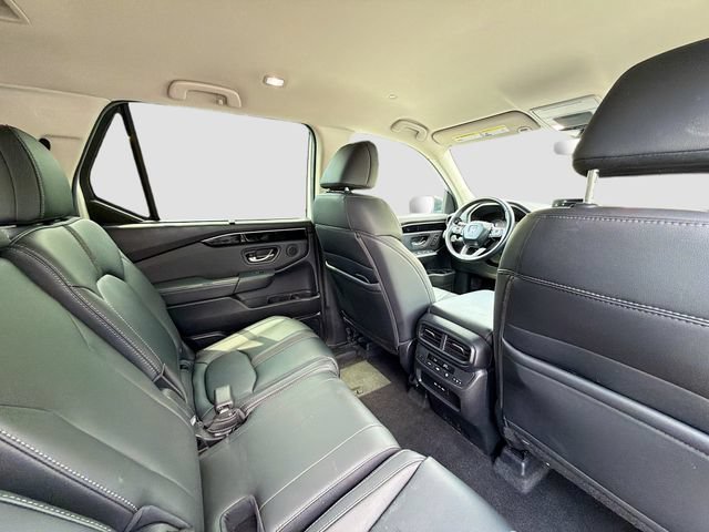 Used 2025 Honda Pilot EX-L image 25