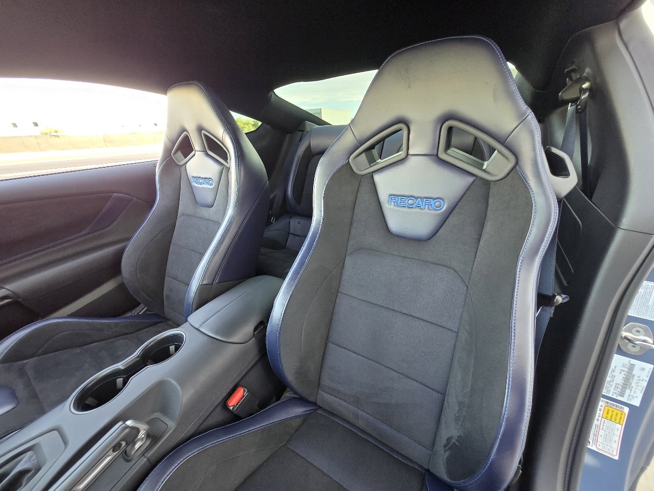 Used 2025 Ford Mustang Dark Horse w/ Dark Horse Handlin Package image 8