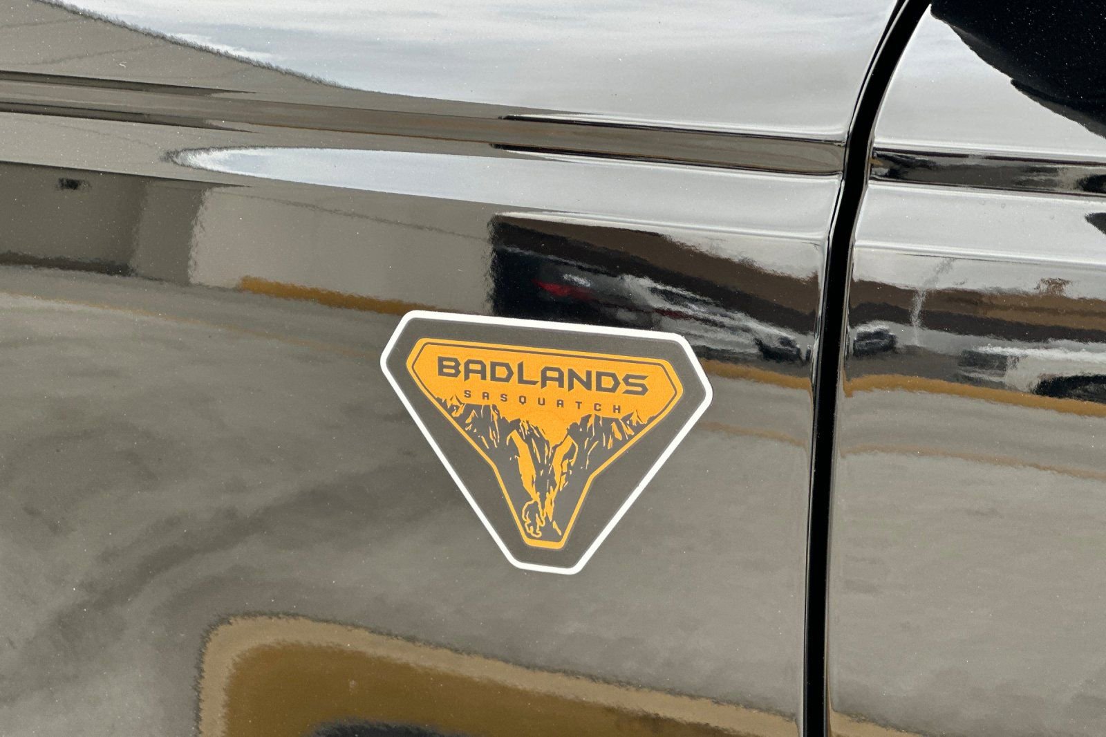 New 2026 Ford Bronco Badlands image 26