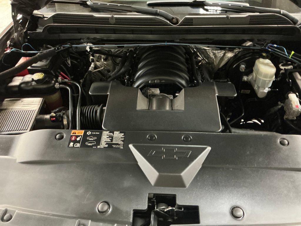 Used 2016 Chevrolet Silverado 1500 LT w/ All Star Edition AWD/4WD image 3