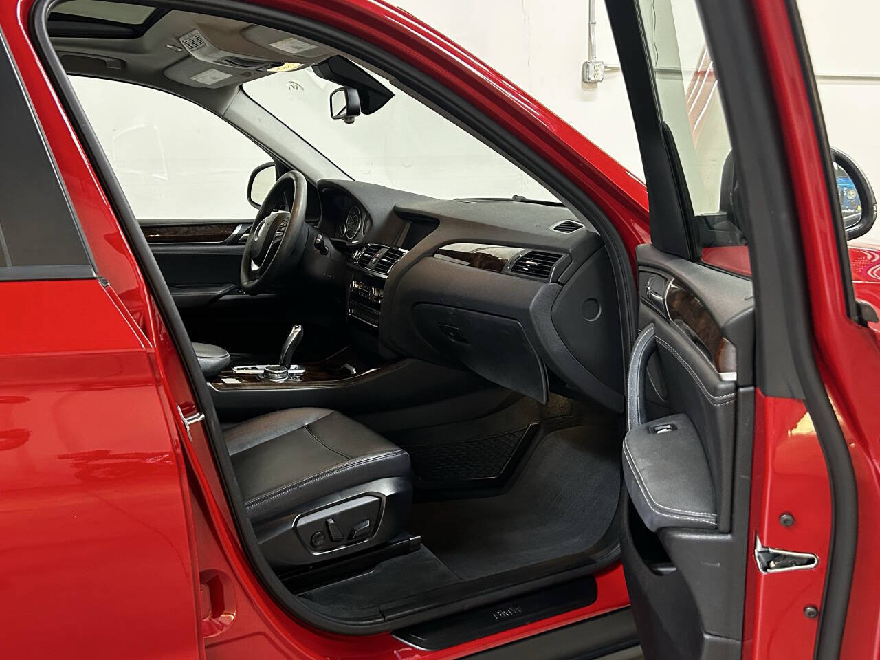 Used 2015 BMW X3 xDrive28d AWD/4WD image 24