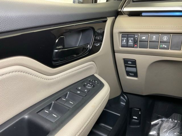 Used 2024 Honda Odyssey Touring image 22