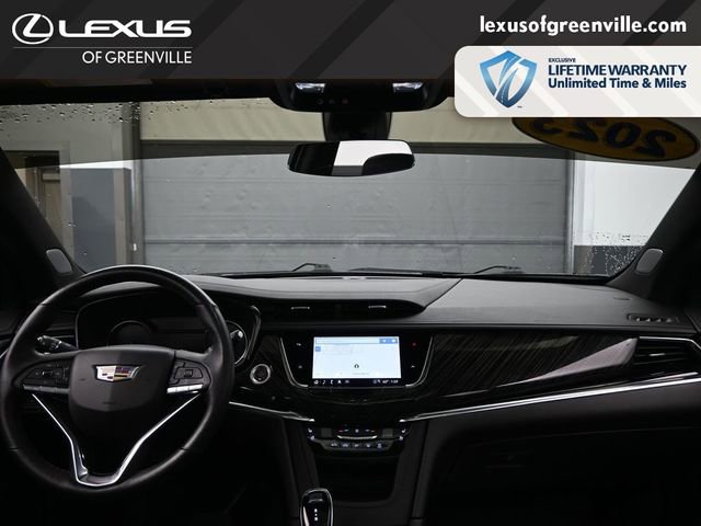 Used 2023 Cadillac XT6 Premium Luxury image 27