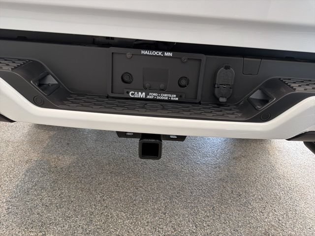 New 2026 RAM 1500 Laramie w/ Night Edition AWD/4WD image 9