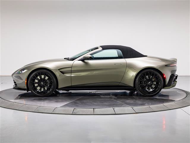 Used 2023 Aston Martin V8 Vantage Roadster RWD image 14
